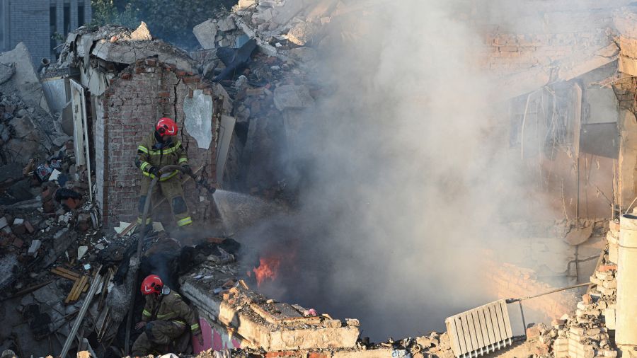 Après les frappes russes sur l'Ukraine, une explosion et un cratère en Pologne