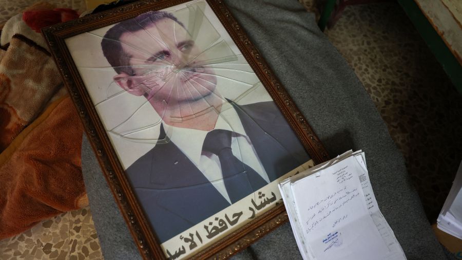 Syrie: le président déchu Bachar al-Assad condamné à la peine de mort par contumace 