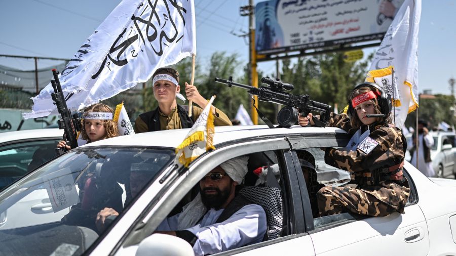 Afghanistan: les talibans interdisent toutes les manifestations