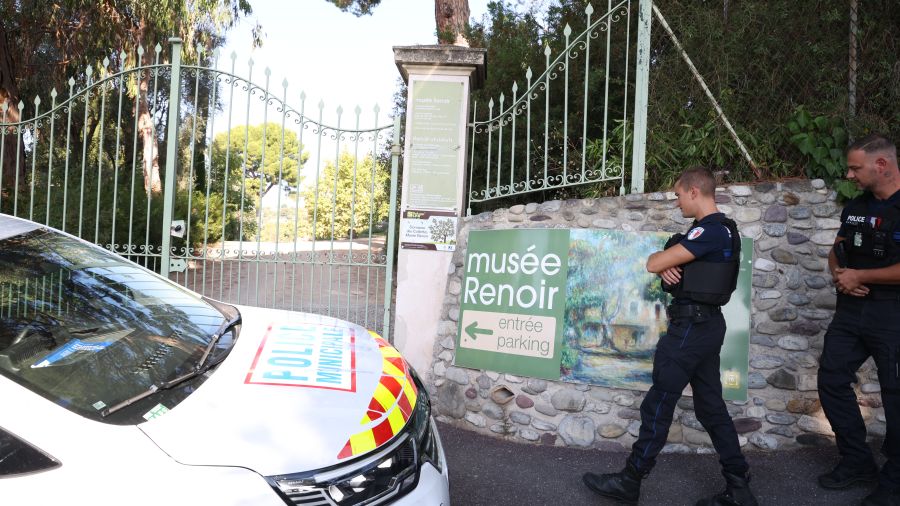 En France, après le vol de deux Renoir, la sécurité des musées de nouveau en question