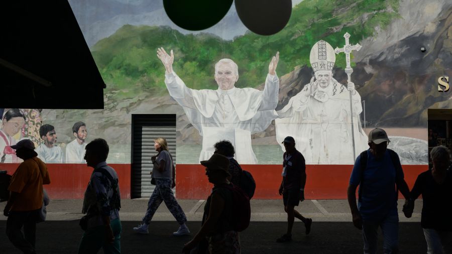 Messe du pape à Paris: près de 600.000 inscrits, le périmètre d'accès élargi 