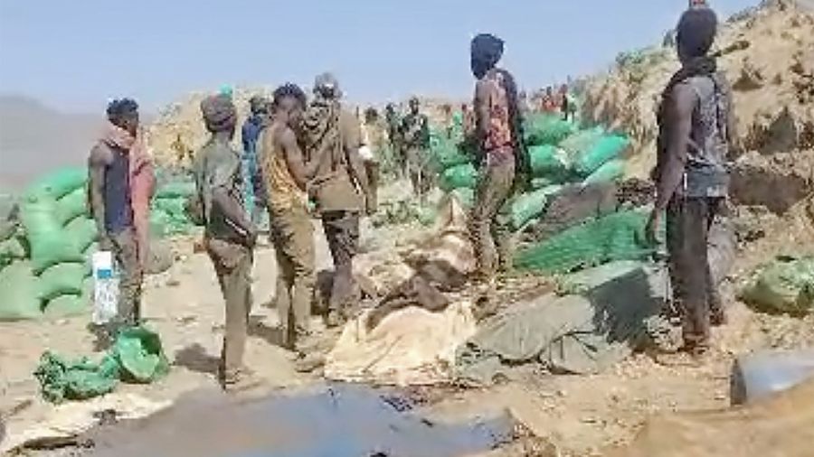 Frappes meurtrières: l'Égypte annonce une opération contre une mine clandestine, le Soudan enquête