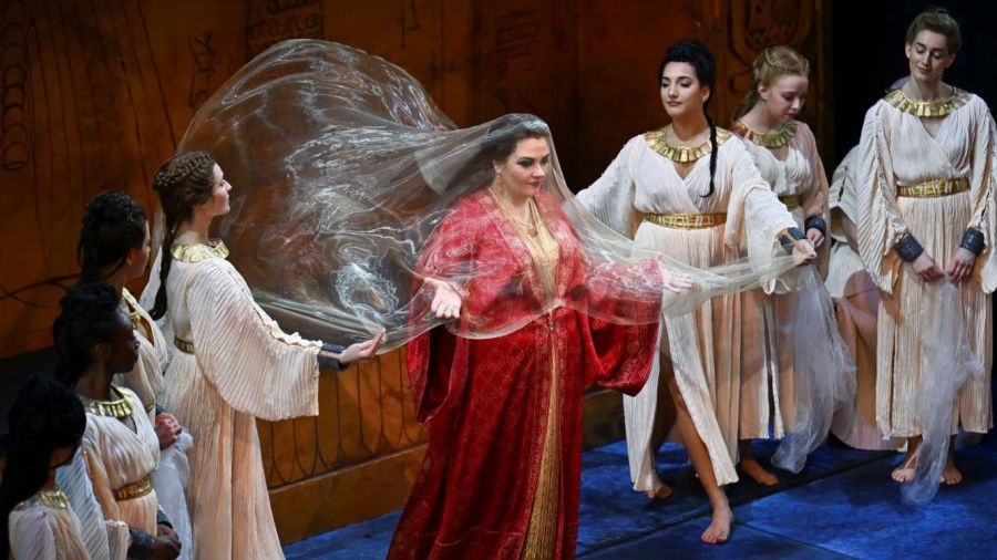 "Aida" réinventé au Metropolitan Opera pour un public contemporain