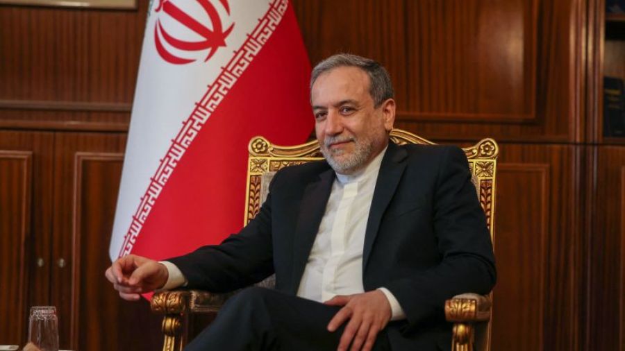 L'Iran défend son droit à enrichir l'uranium face aux critiques internationales croissantes