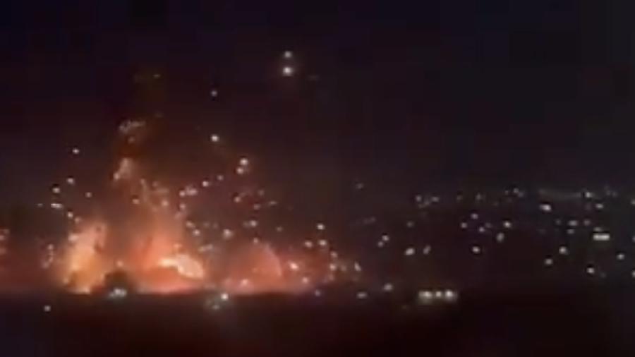 Trois morts dans des raids israéliens, le Hezb riposte