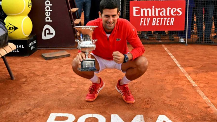 Djokovic lancé vers Roland-Garros avec un 6e sacre romain