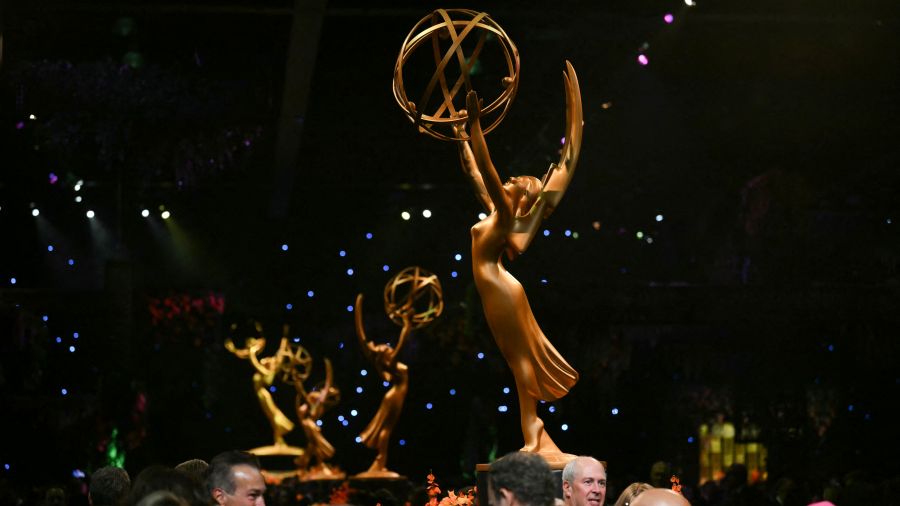 La comédie d'épouvante «Widow's Bay» et la série médicale «The Pitt» dominent les Emmy Awards