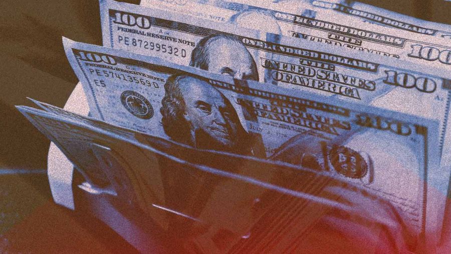 Faux billets: un œil sur le dollar  