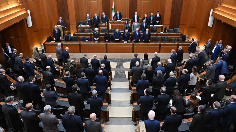 Prorogation du mandat du Parlement: deux ans de plus pour les députés