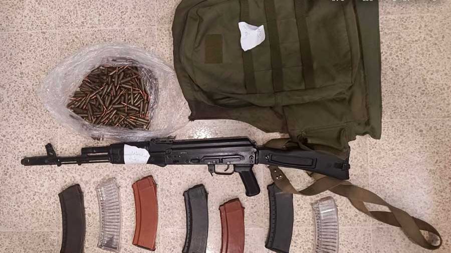 L’armée libanaise arrête plusieurs trafiquants et saisit armes et drogue à Zebdine