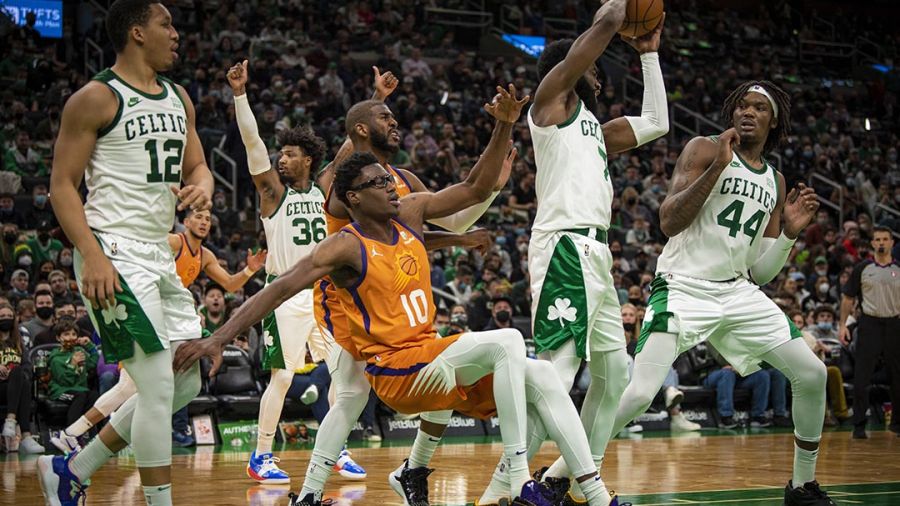 NBA: LeBron James ramène les Lakers à l'équilibre, soirée record pour Jaylen Brown