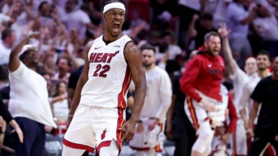 NBA: Butler met les Bucks au bord du gouffre, les Lakers en font de même pour Memphis