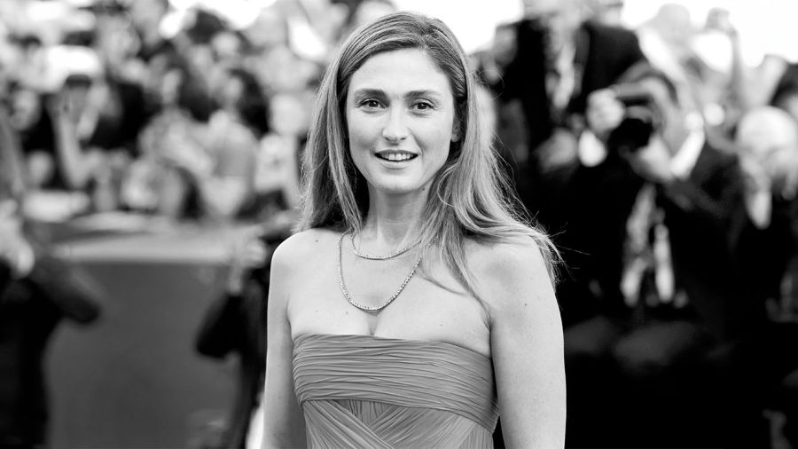 Julie Gayet dans "Olympe, une femme dans la Révolution" sur France 2