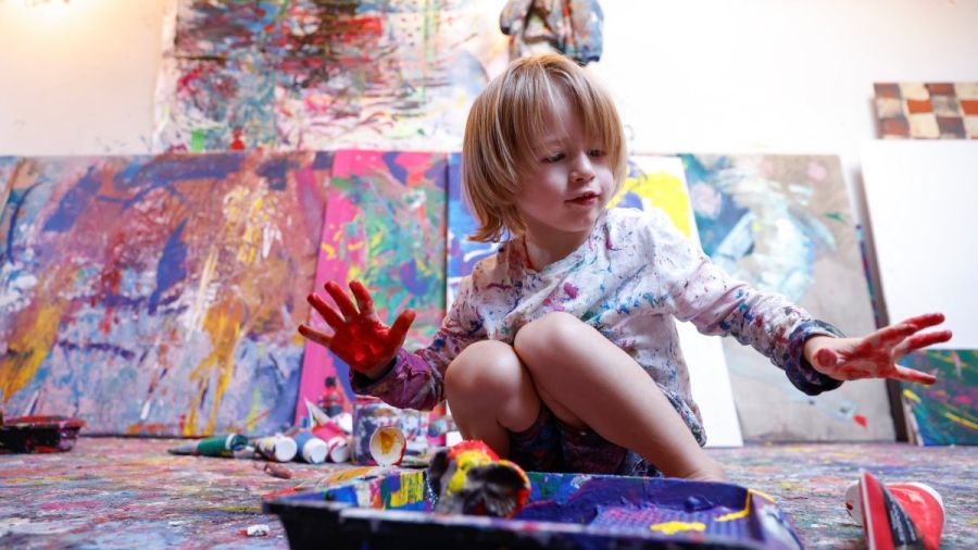 Laurent Schwarz, trois ans, nouveau prodige de la peinture