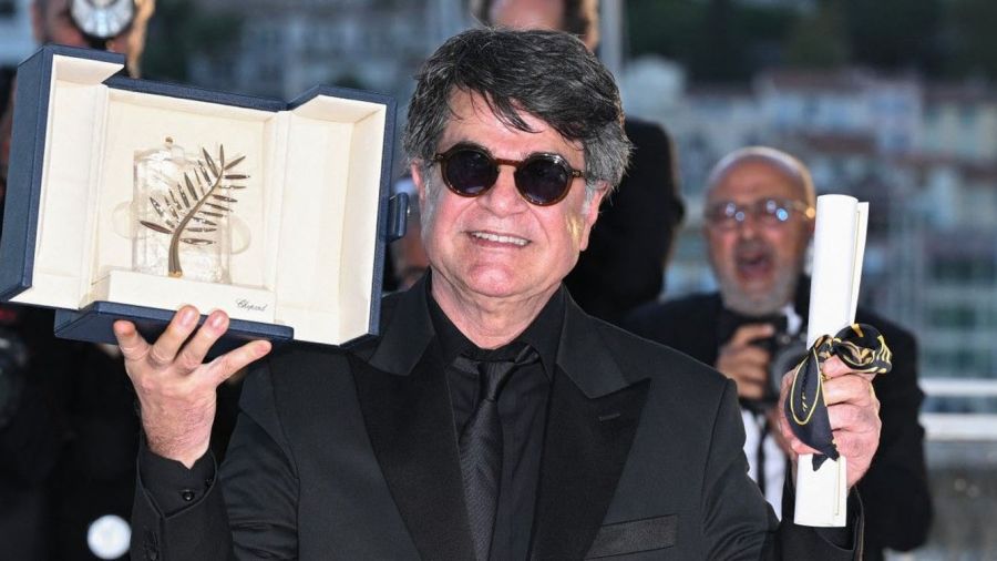 Jafar Panahi défie la censure iranienne après sa Palme