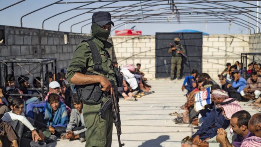 Des jihadistes européens transférés de Syrie en Irak, pays qui réclame leur rapatriement