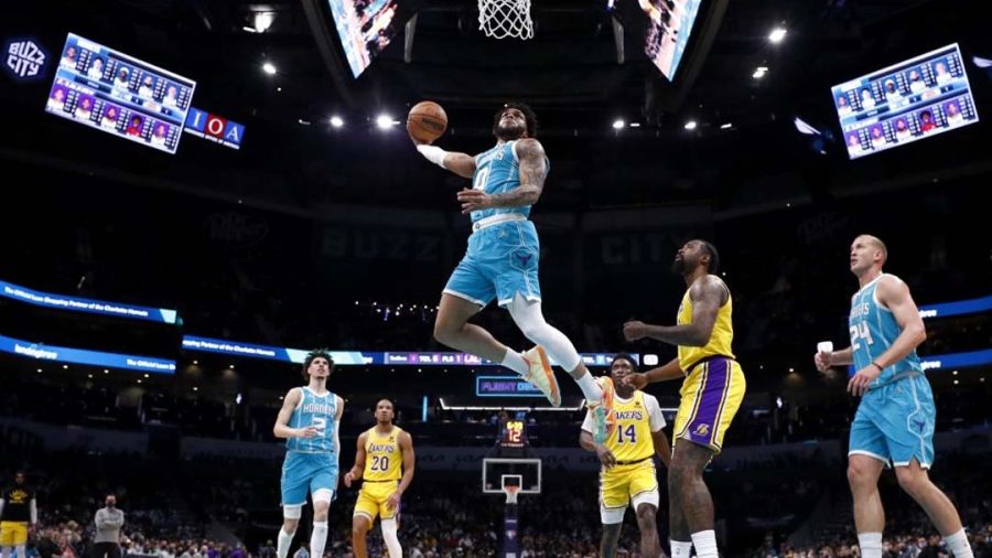 NBA: Miami et Phoenix poursuivent la course en tête