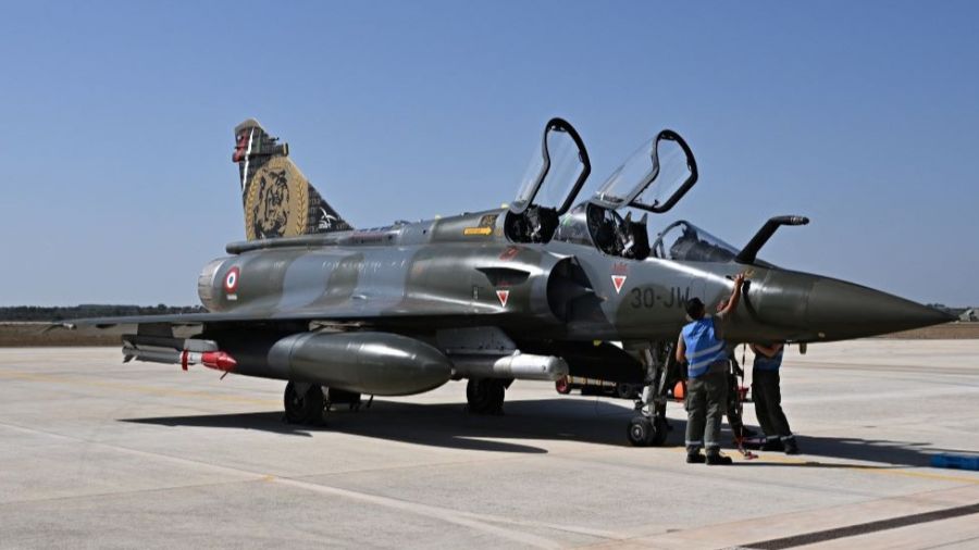 Les avions de chasse français quittent le Tchad