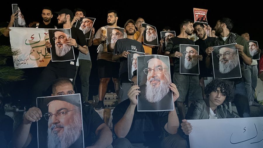 Cris, pleurs et tension à Beyrouth après l'annonce de la mort de Nasrallah