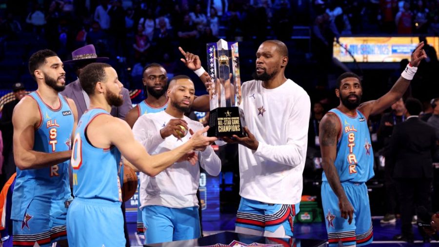 NBA: l'équipe des "OGs" remporte le All-Star Game, Wembanyama brille