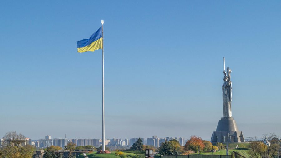 Ukraine: au moins 25 morts dans des frappes russes au lendemain de l'ultimatum de Trump