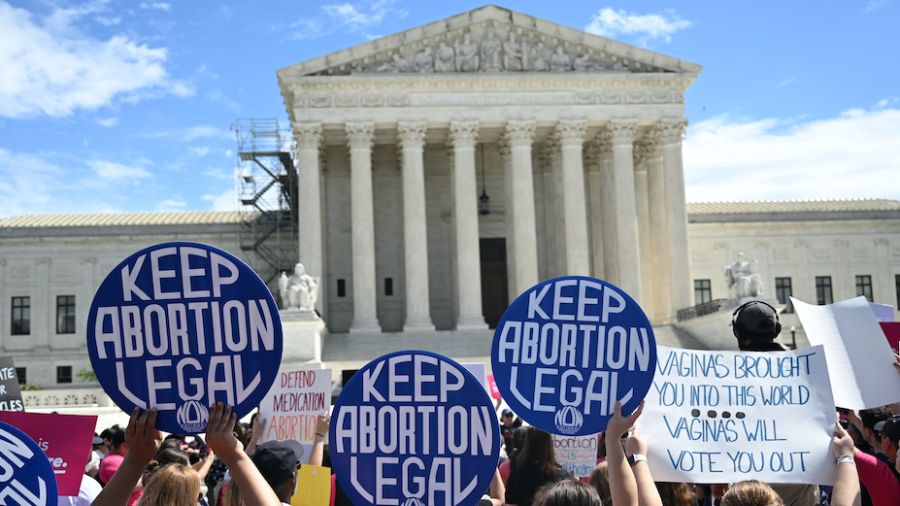 Les États-Unis s'écharpent autour du droit à l'avortement