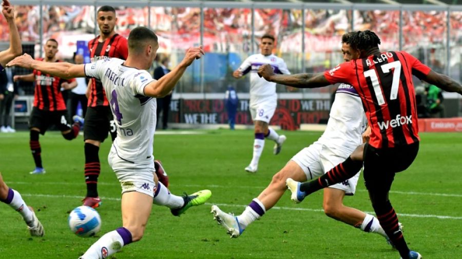 AC et Inter Milan, Naples et la Juve en C1