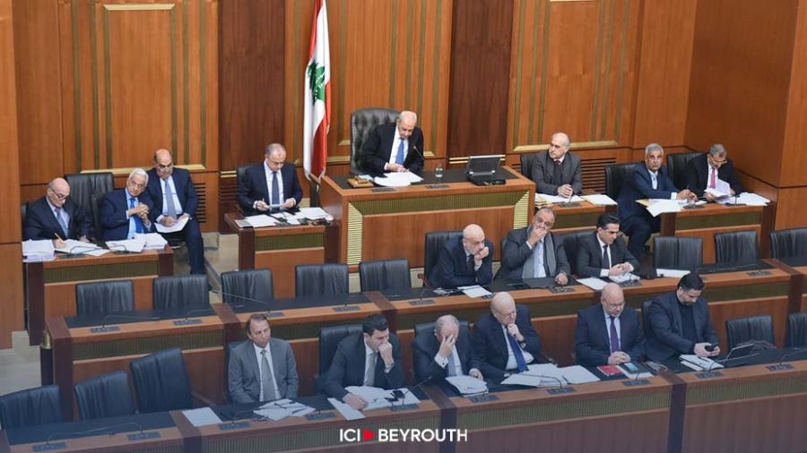 Budget: ouverture de la séance parlementaire dans un climat houleux