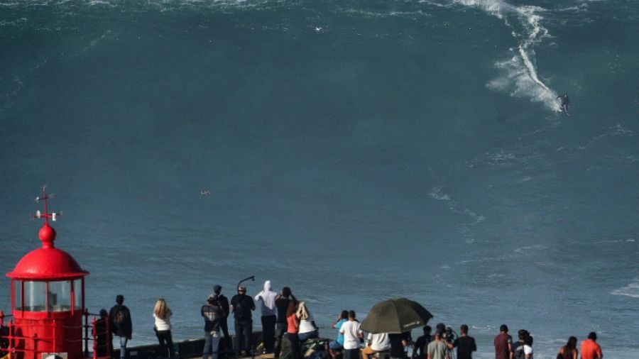 Steudtner nouveau détenteur du record de la plus grosse vague surfée