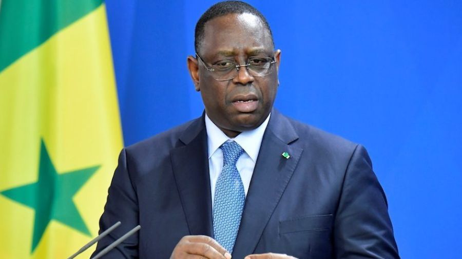 Sénégal: la décision du président saluée de toutes parts