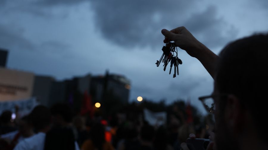 Espagne: le gouvernement annonce la suspension des expulsions jusqu'en 2030, en pleine contestation sociale