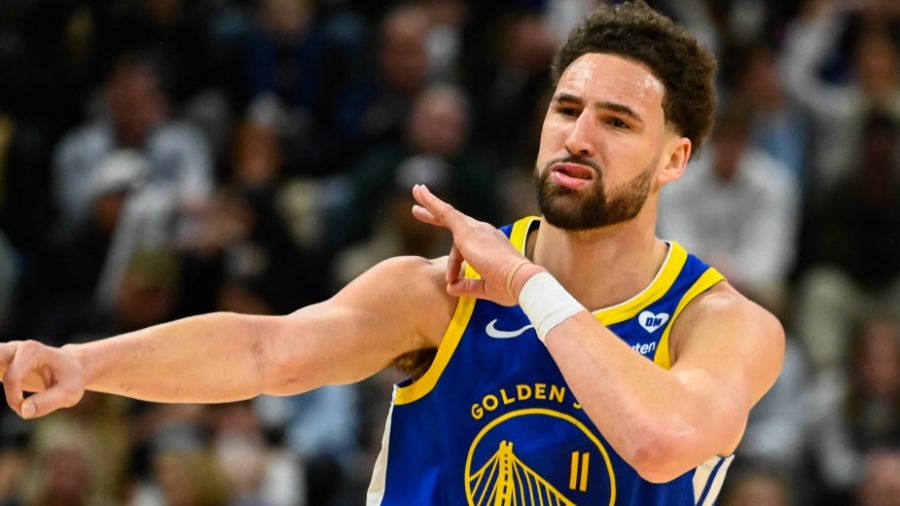 NBA: Klay Thompson brille pour les Warriors, les Wolves en démonstration a Portland