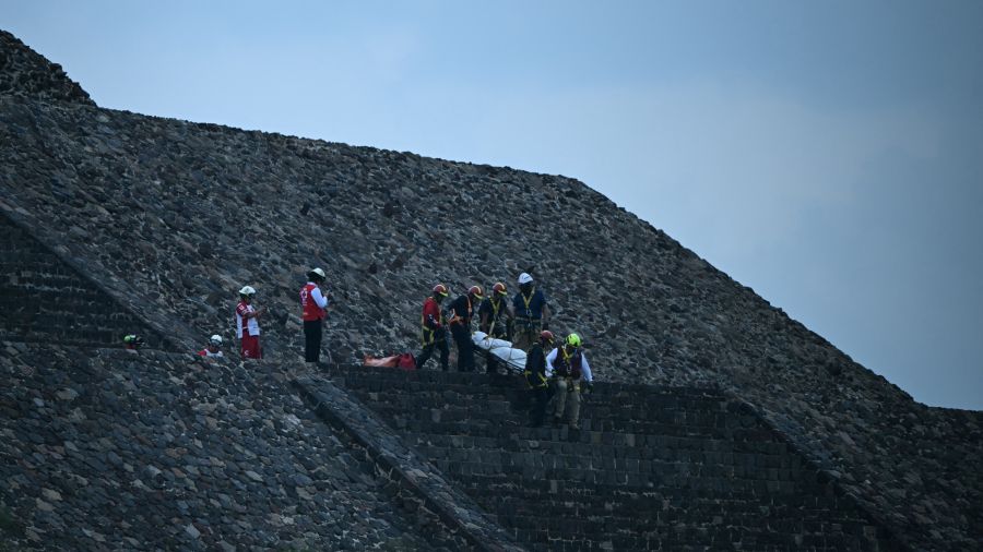 Mexique: une touriste tuée et plusieurs autres blessés par des tirs sur une pyramide