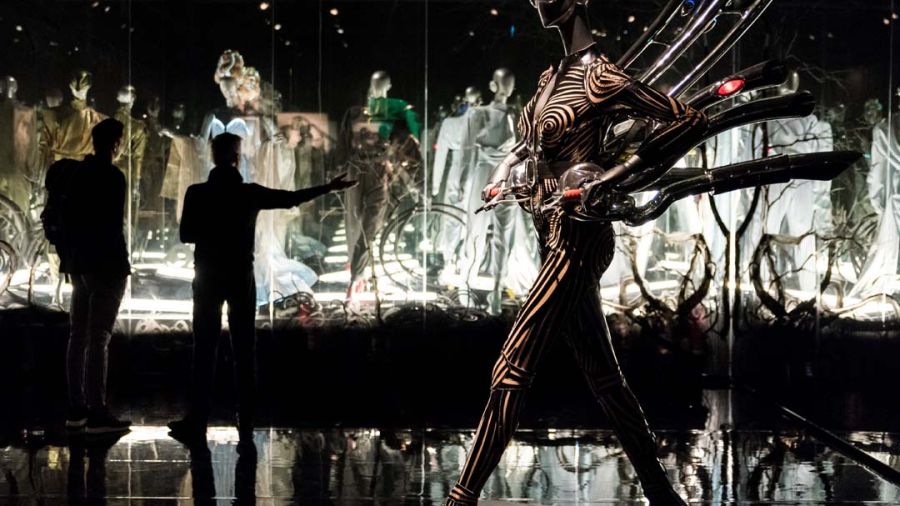 Thierry Mugler, metteur en scène-couturier pour qui la mode était un show