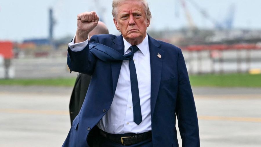 Trump interdit l’entrée au territoire américain aux ressortissants de 12 pays