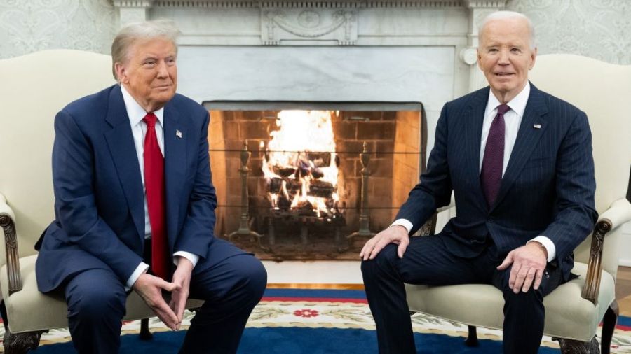 Trump affirme qu'il annule les décrets signés par Biden \