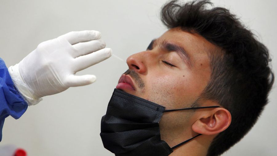 Covid-19: deux cas de contamination au variant Omicron suspectés au Liban