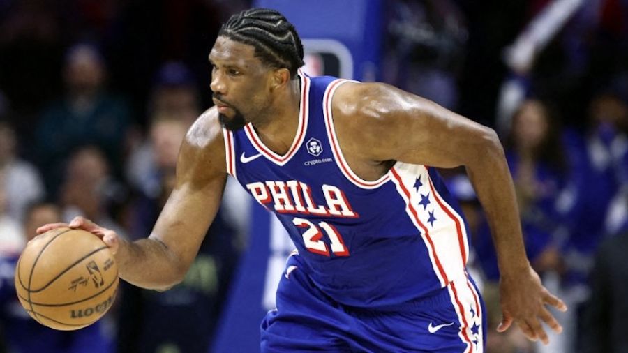 NBA: retour gagnant pour Embiid, le Thunder perd la tête à l'Ouest