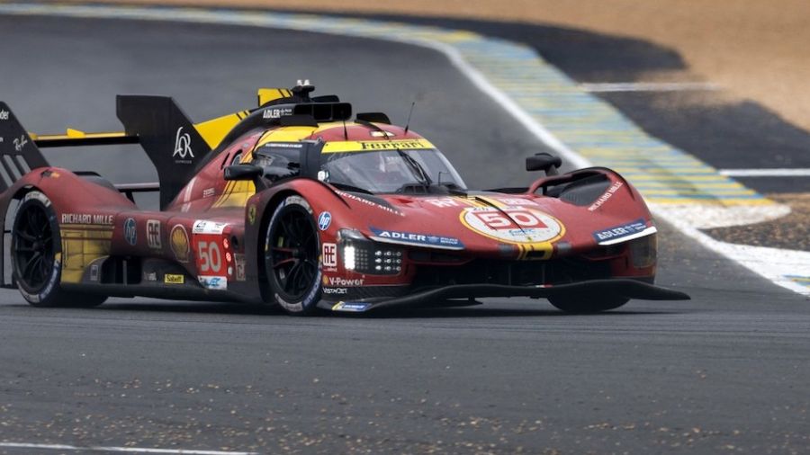 24 Heures du Mans: le bras de fer Toyota-Porsche-Ferrari continue