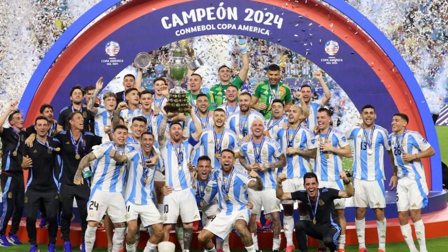 Argentine: Messi blessé, Dybala appelé