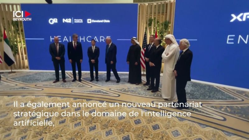 Donald Trump conclut sa tournée dans le Golfe aux Émirats