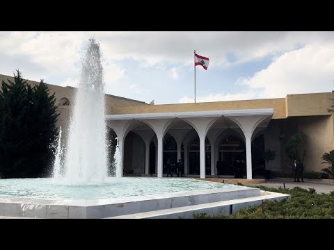 Au premier jour du mandat, le palais présidentiel dans toute sa splendeur